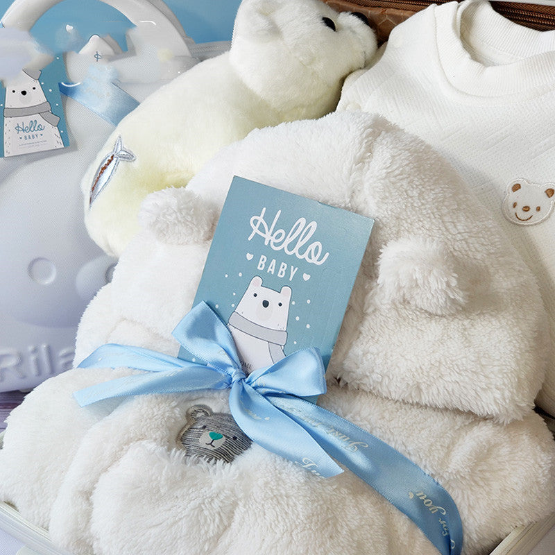 flauschiges Newborn Geschenkset mit praktischen Geschenkkoffer