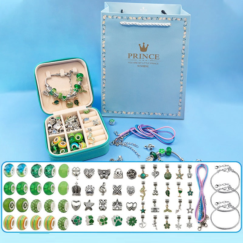 Schönes Schmuckset für kreative und modebewusste Mädchen